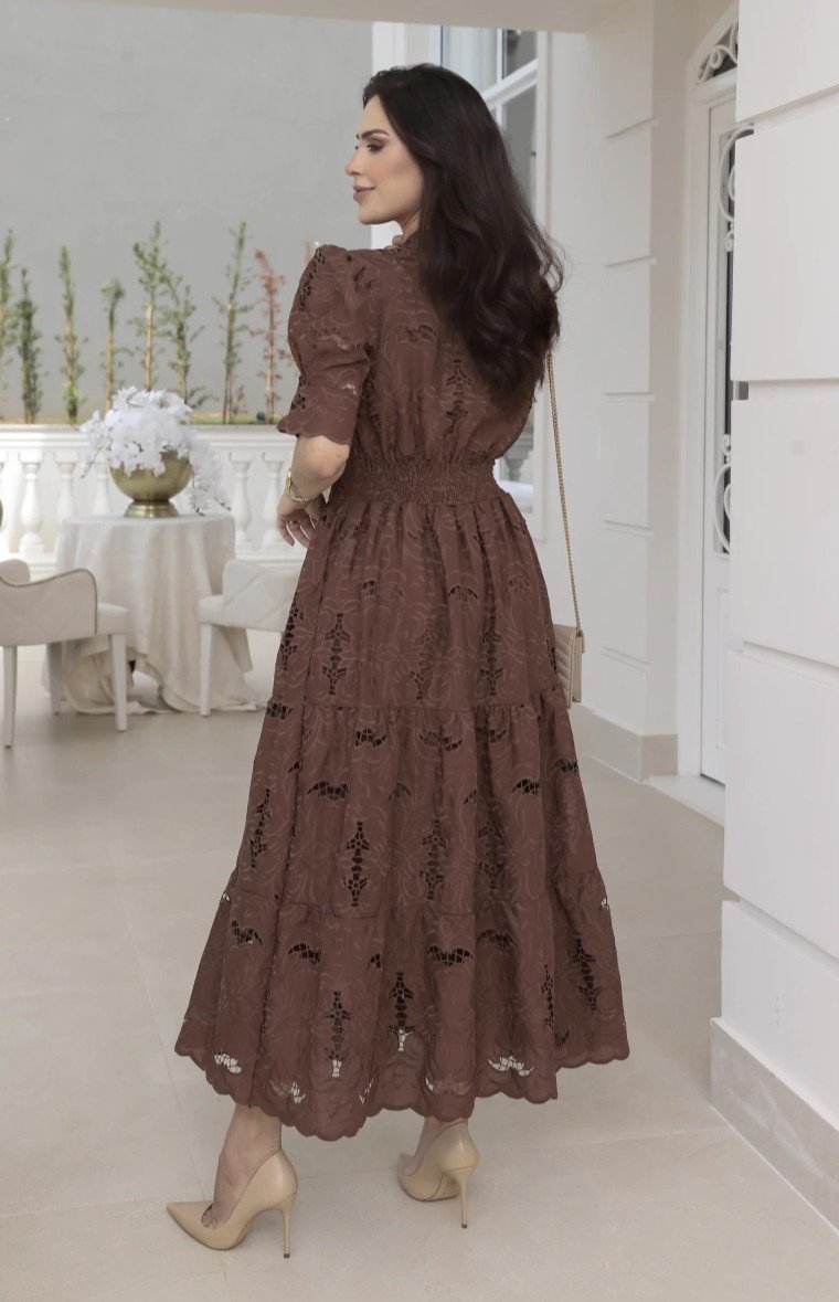 Vestido Emily Diverse em lese 100% algodão bordado - P ao G2 - Imagem 5