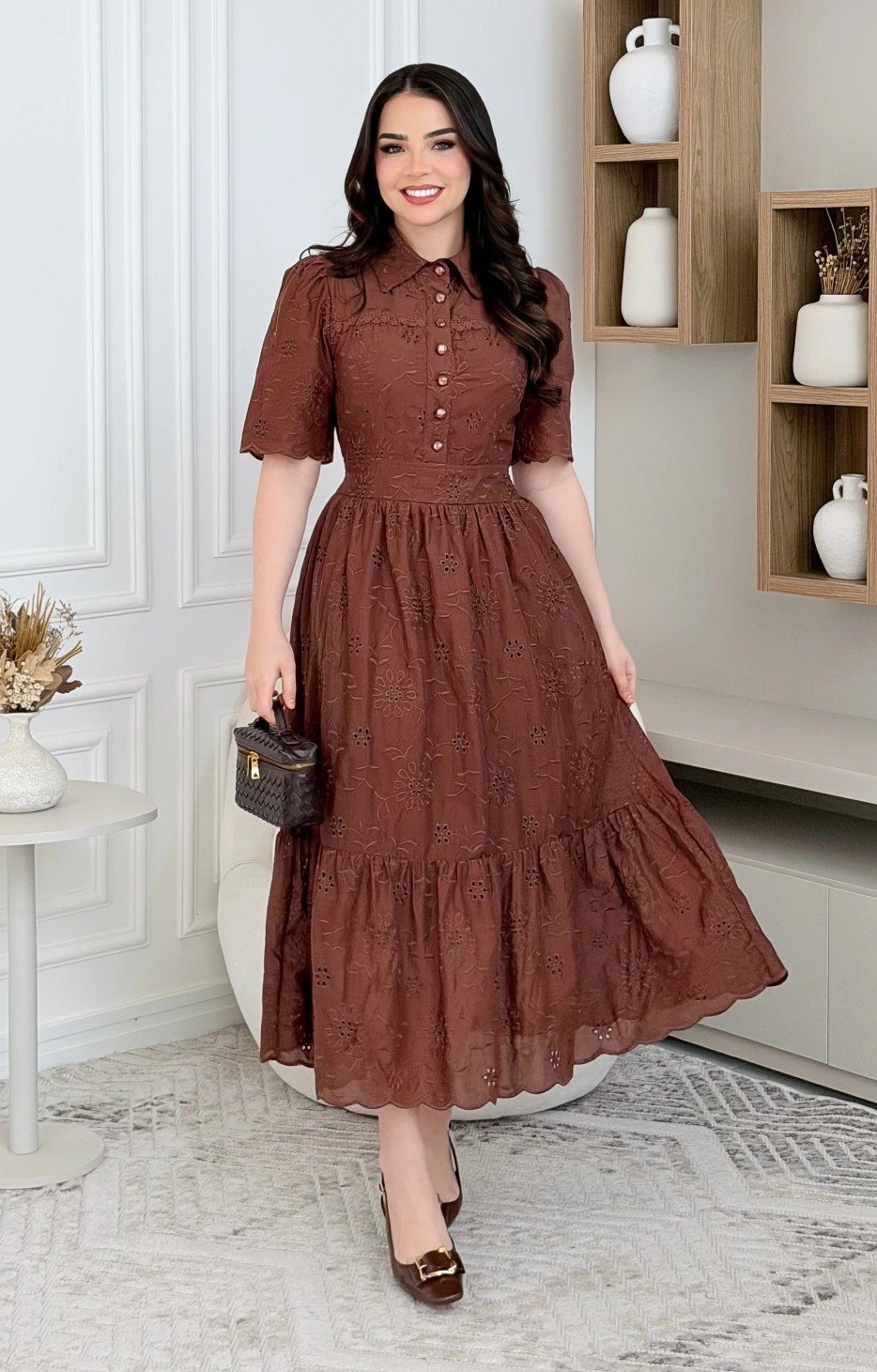 Vestido Luane em lese 100% algodão bordado, forrado - P ao GG - Imagem 4
