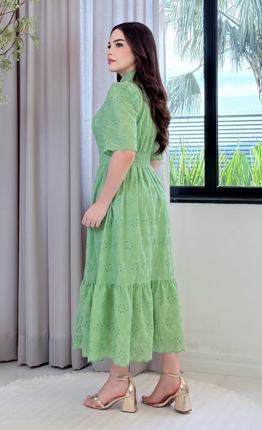 Vestido Luane em lese 100% algodão bordado, forrado - P ao GG - Imagem 8