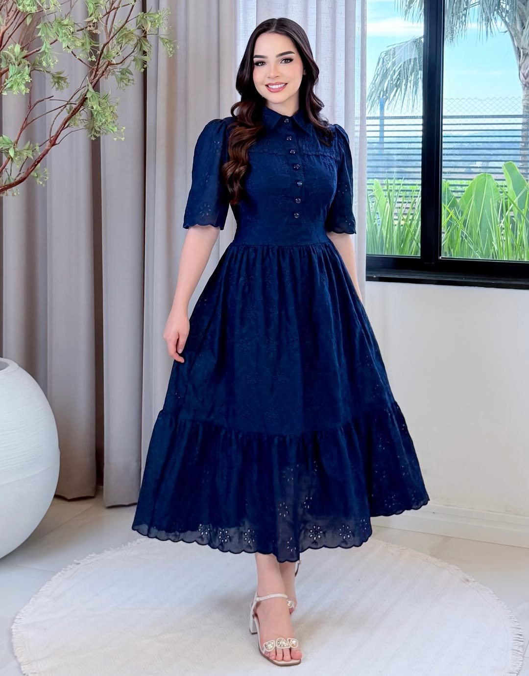 Vestido Luane em lese 100% algodão bordado, forrado - P ao GG - Imagem 4